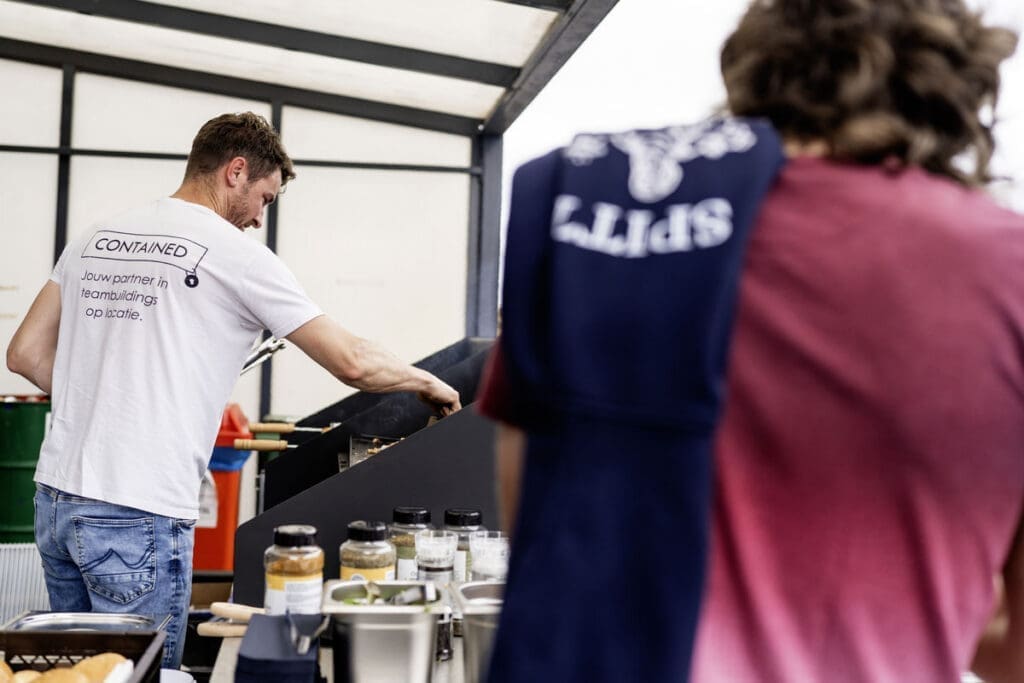 contained bbq 2 Le jeu du barbecue pour les entreprises